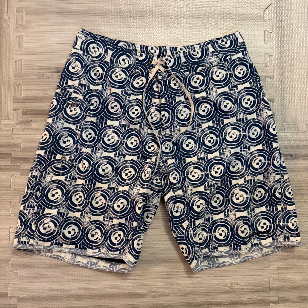 Patagonia Board Shorts Mens 32 Blue White Geometric Circle Print Swim Trunks